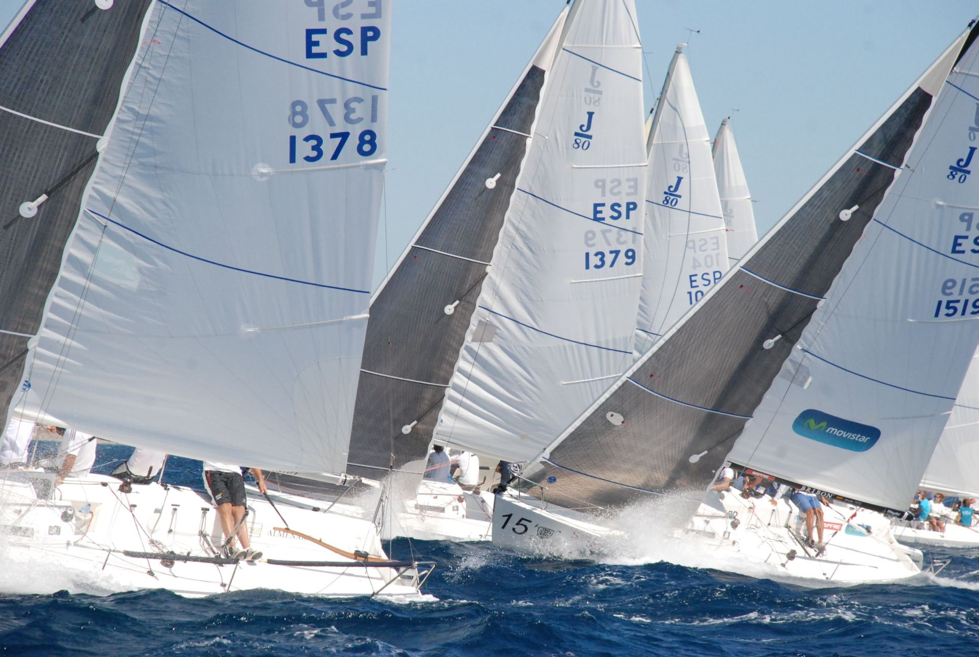 Gold Sailing lidera el Nacional de J80 Panorama Náutico
