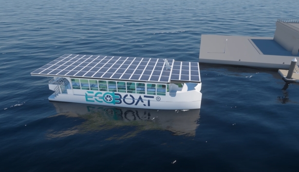 catamarano con fotovoltaico