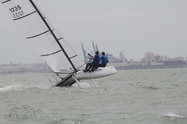 panorama náutico, windsurf,