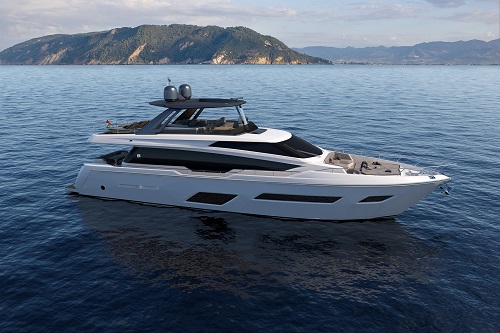 panorama náutico, Ferretti Yachts 780