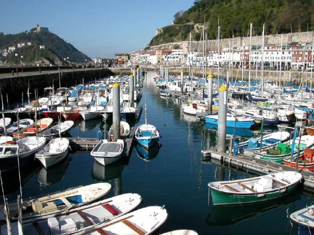 puerto San Sebastián, panorama náutico