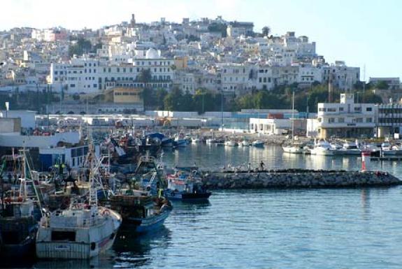 puerto de tánger, panorama náutico