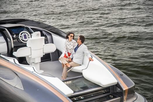 panorama náutico, Lexus Sport Yacht