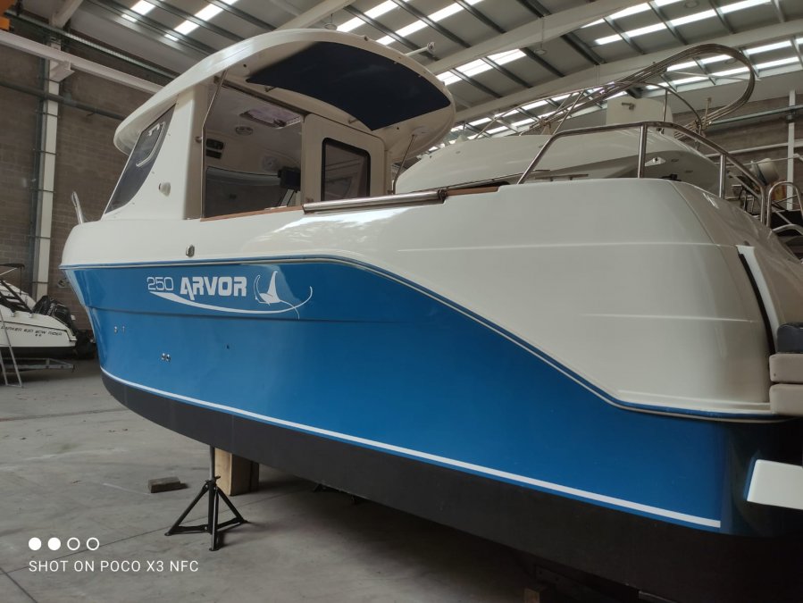 ARVOR 250 - 2