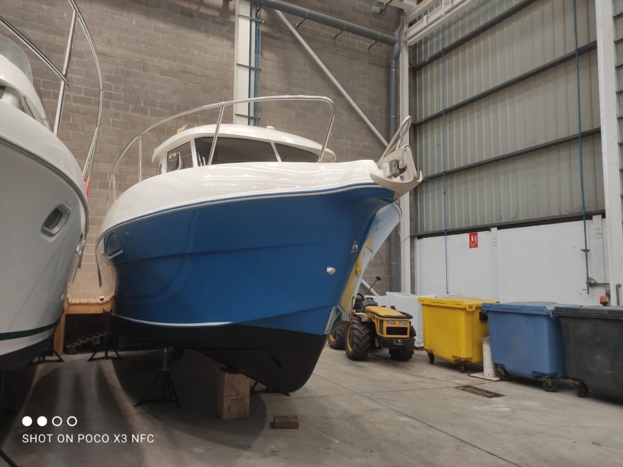 ARVOR 250 - 13
