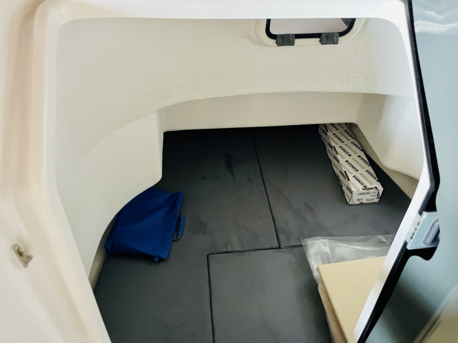 B2 MARINE CAP FERRET 702 OPEN SERIE 2 - 14