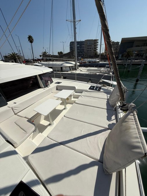 BALI CATAMARANS 4.1 - 12