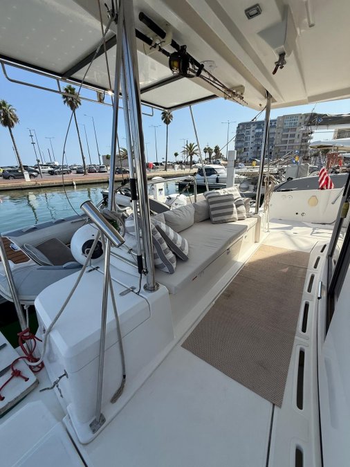 BALI CATAMARANS 4.1 - 21