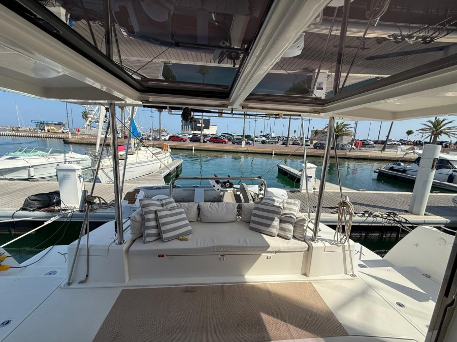 BALI CATAMARANS 4.1 - 23