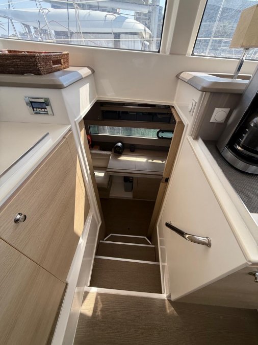 BALI CATAMARANS 4.1 - 33