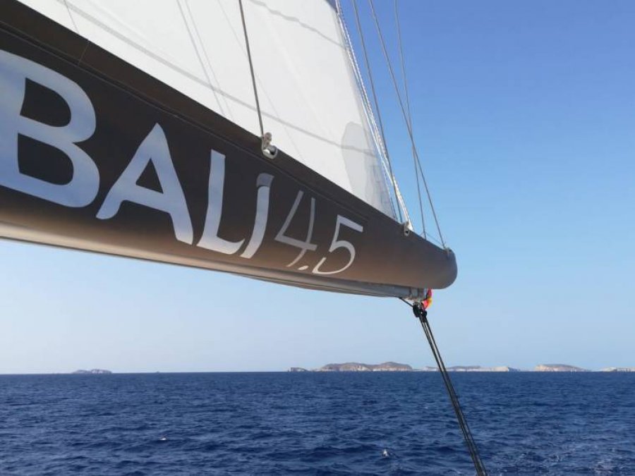 BALI CATAMARANS 4.5 - 5