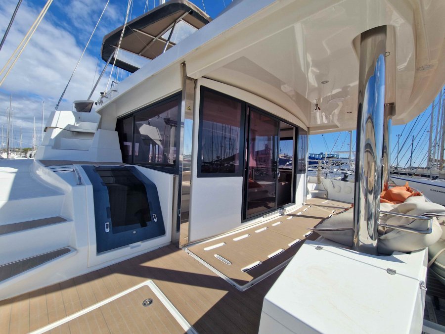 BALI CATAMARANS 5.4 - 10