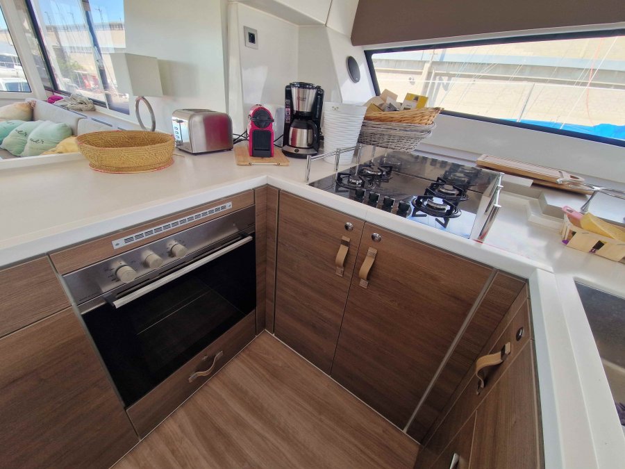 BALI CATAMARANS 5.4 - 27