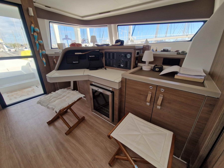 BALI CATAMARANS 5.4 - 29