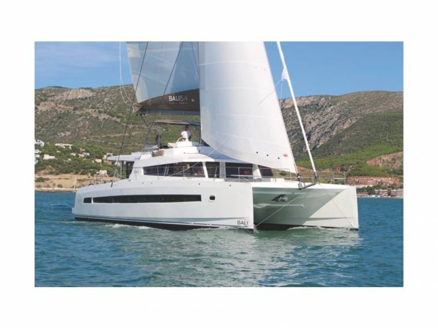 BALI CATAMARANS 5.4 - 1