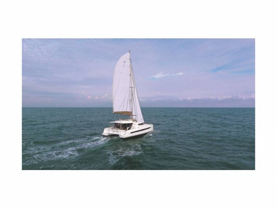 BALI CATAMARANS 5.4 - 3