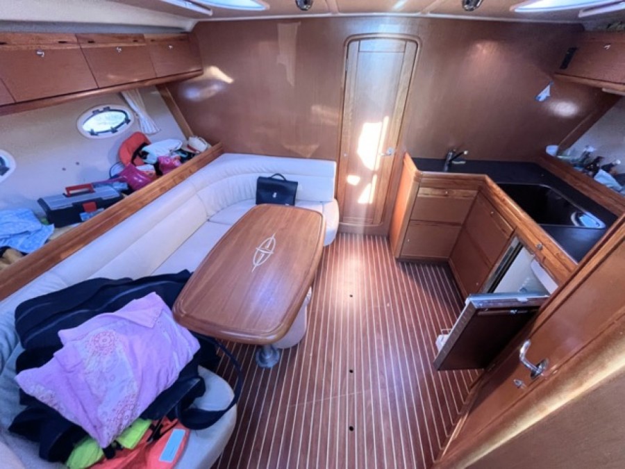 BAVARIA 37 SPORT - 18