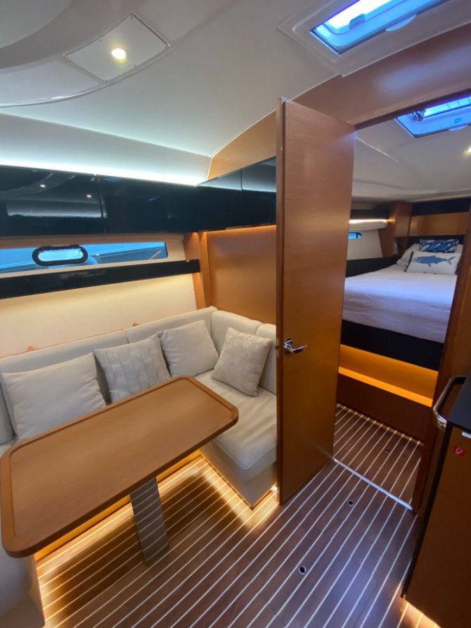 BAVARIA 400 SPORT - 11