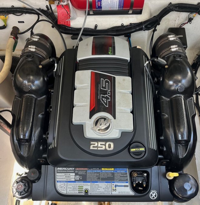 BAYLINER CIERA 8 - 8