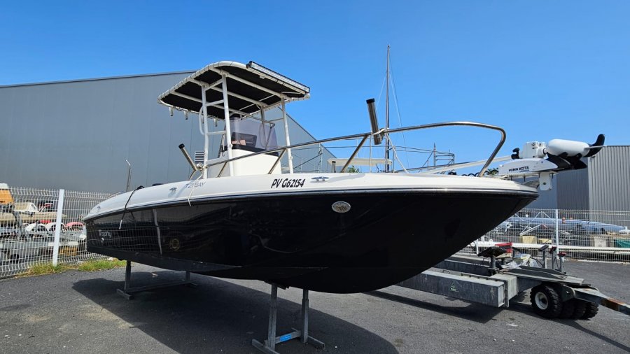 BAYLINER TROPHY T21 - 3