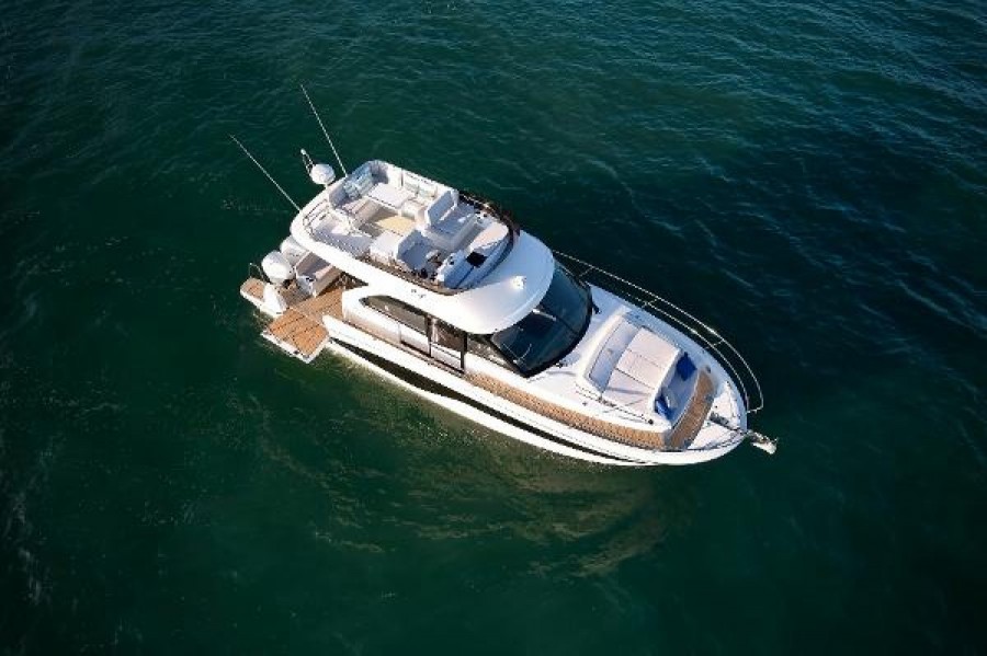 Beneteau Antares 12