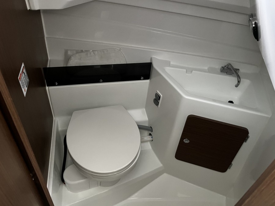 BENETEAU ANTARES 8 OB V2 - 14