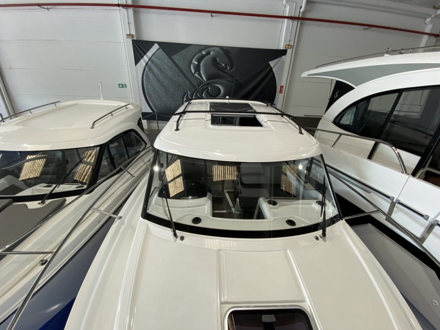 BENETEAU ANTARES 8 OB V2 - 28