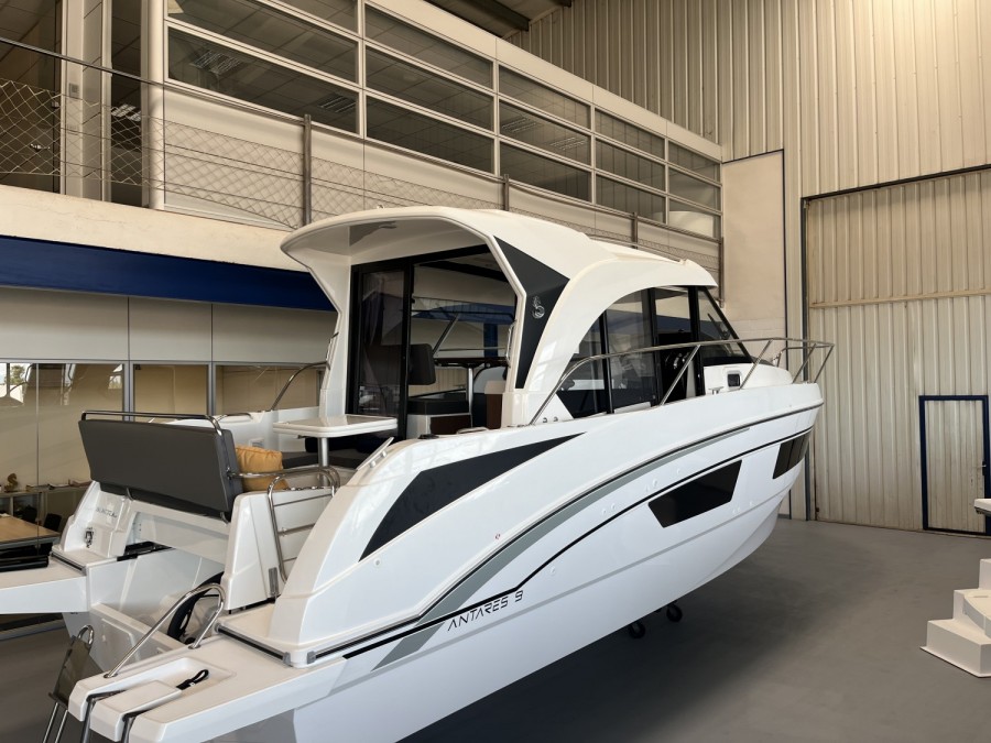 BENETEAU ANTARES 9 OB - 2