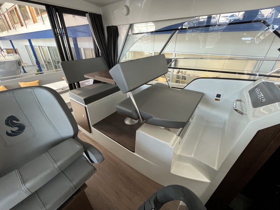 BENETEAU ANTARES 9 OB - 10