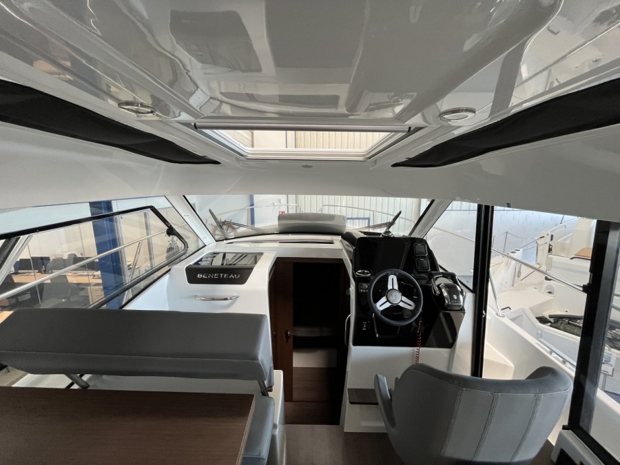 BENETEAU ANTARES 9 OB - 13