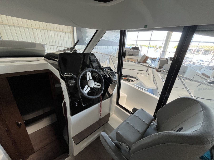 BENETEAU ANTARES 9 OB - 17