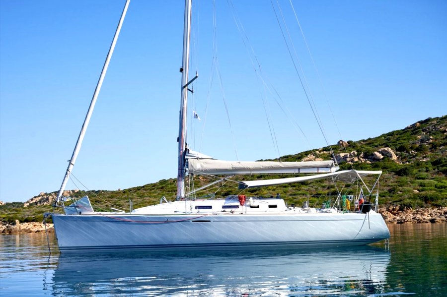 Beneteau First 40.7