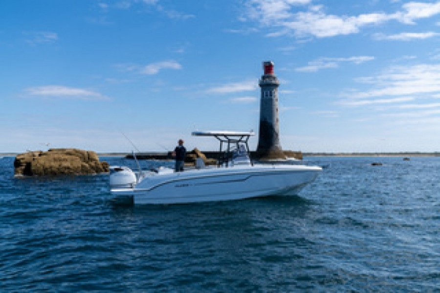 BENETEAU FLYER 8 SPACEDECK V2 - 4