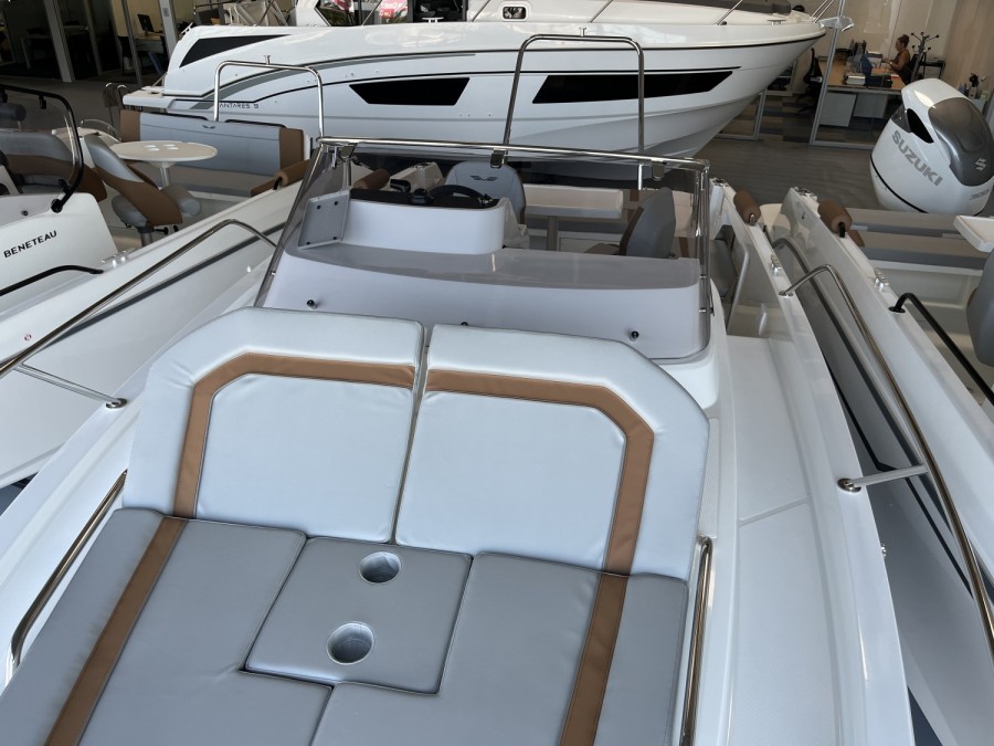 BENETEAU FLYER 8 SUNDECK V2 - 15
