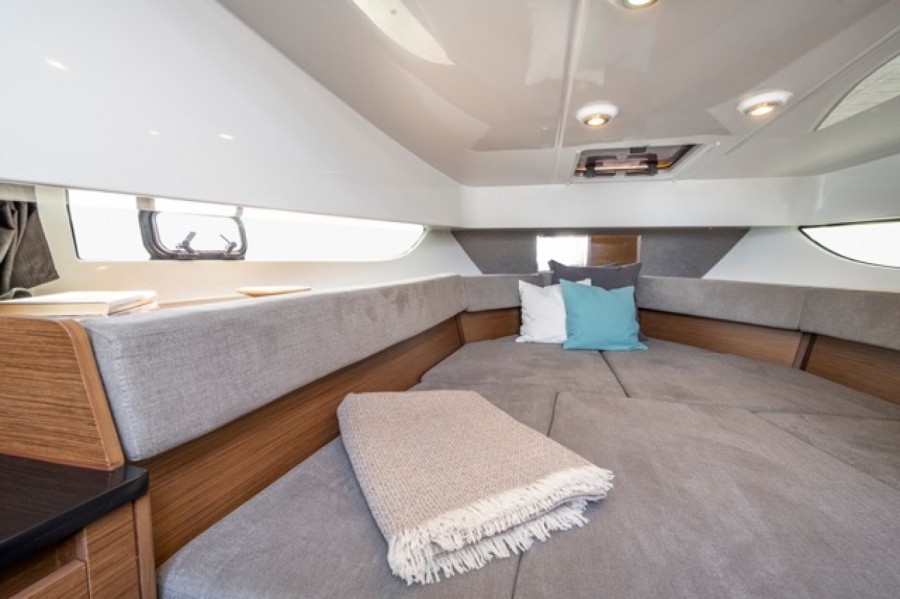 BENETEAU FLYER 9 SUNDECK - 6
