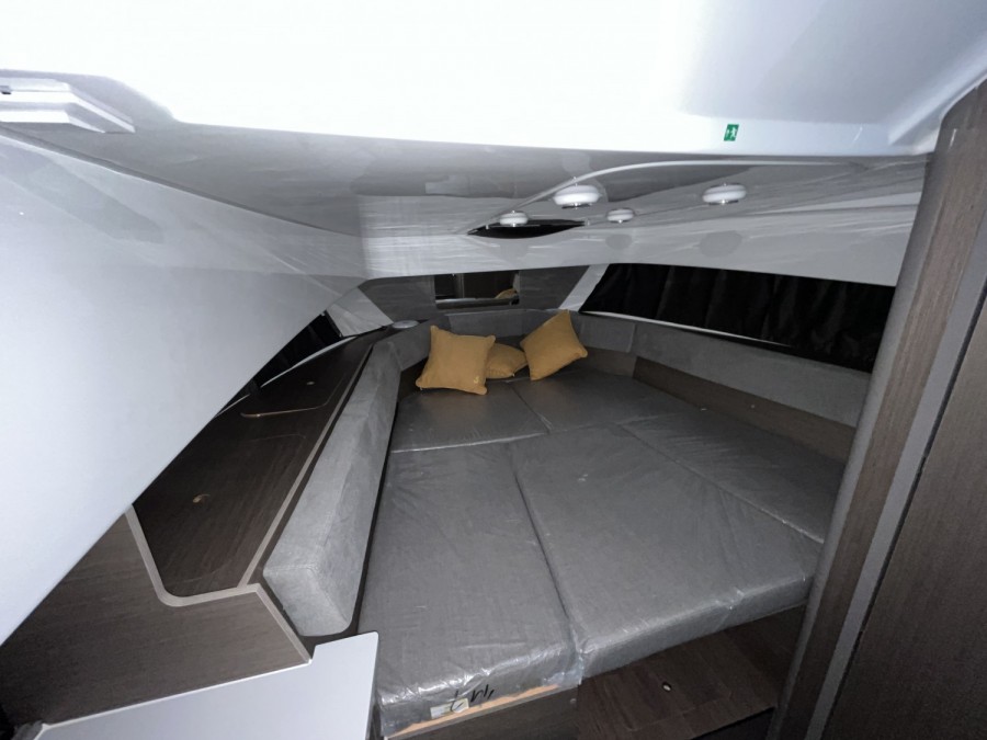 BENETEAU FLYER 9 SUNDECK - 24