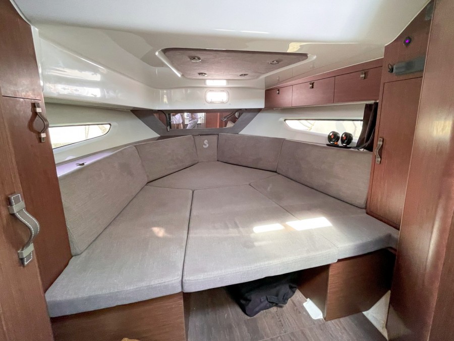 BENETEAU GRAN TURISMO 32 - 13