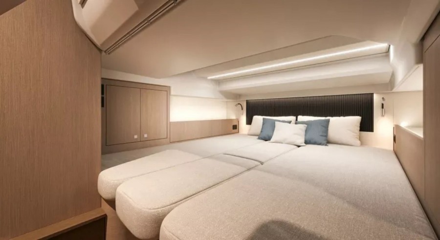 BENETEAU GRAN TURISMO 35 NEW - 10