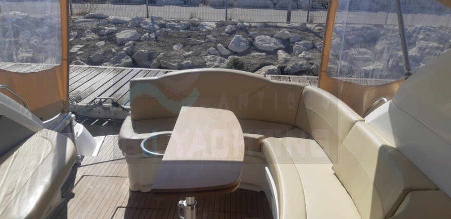BENETEAU MONTE CARLO 32 - 6