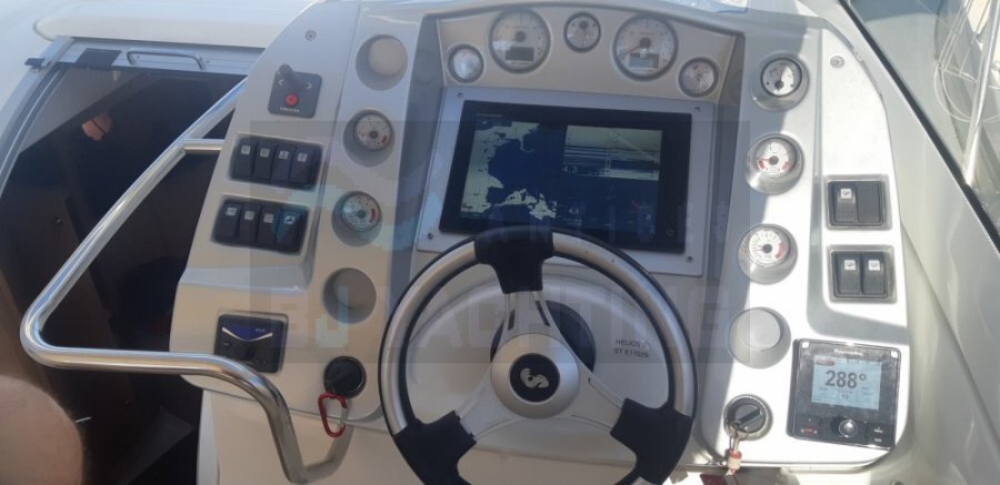 BENETEAU MONTE CARLO 32 - 9