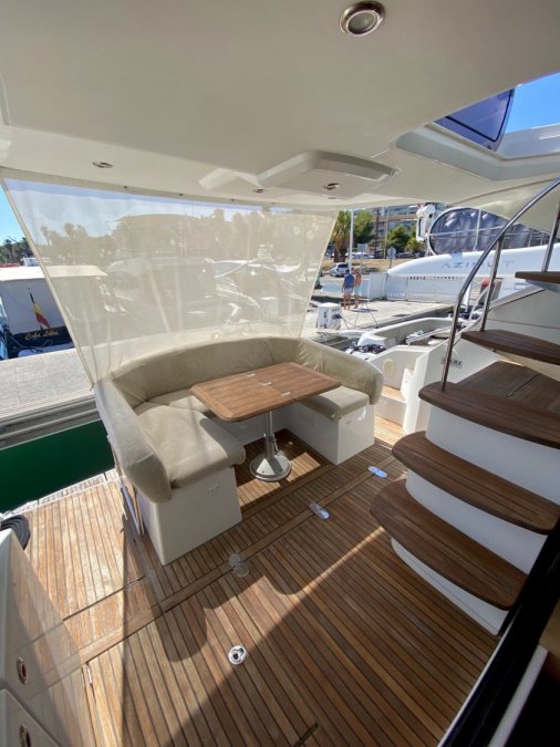 BENETEAU MONTE CARLO 47 FLY - 9