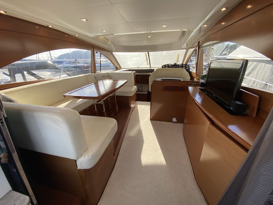 BENETEAU MONTE CARLO 47 FLY - 13