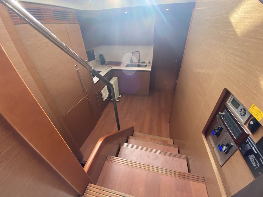 BENETEAU MONTE CARLO 47 FLY - 18