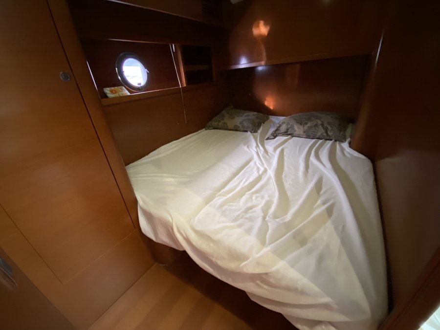 BENETEAU MONTE CARLO 47 FLY - 26