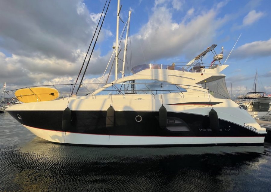 BENETEAU MONTE CARLO 47 FLY - 2