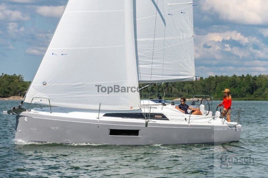 Beneteau Oceanis 30.1