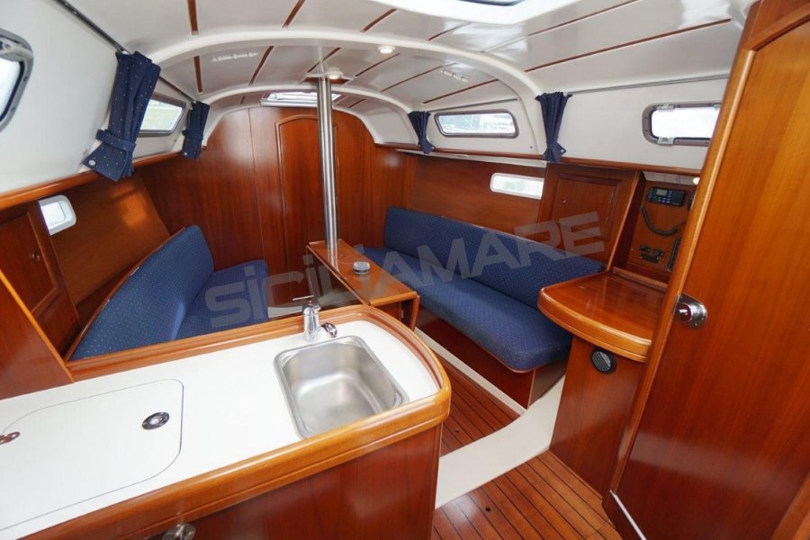 BENETEAU OCEANIS 311 - 4
