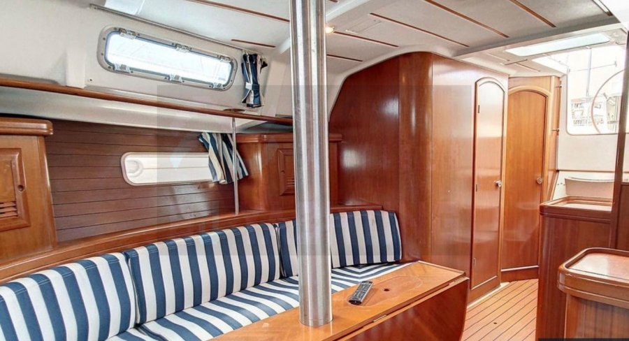 BENETEAU OCEANIS 361 - 4