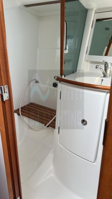 BENETEAU OCEANIS 361 - 9