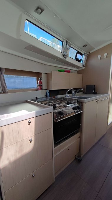 BENETEAU OCEANIS 38.1 - 8